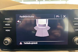sininen Skoda Scala 2023 kuva 22.