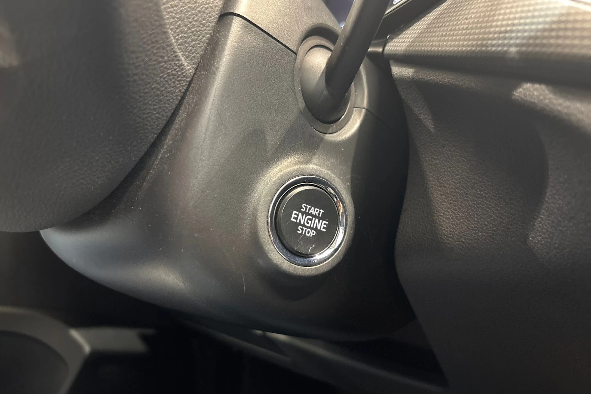 sininen Skoda Scala 2023 kuva 24.