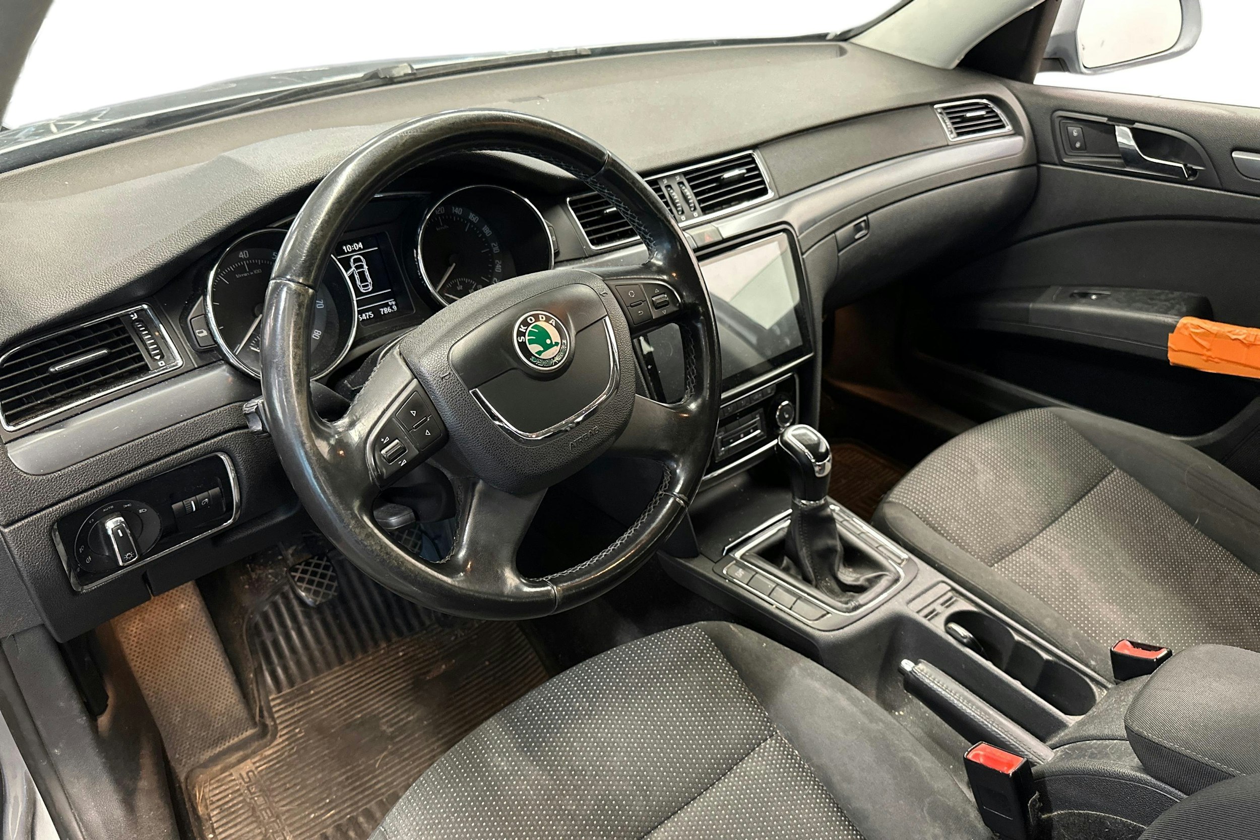 harmaa Skoda Superb 2009 kuva 3.