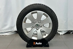 ruskea (beige) Skoda Superb 2011 kuva 30.