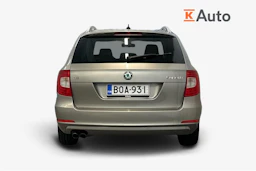 Ruskea (beige) Skoda Superb 2010 kuva 34.