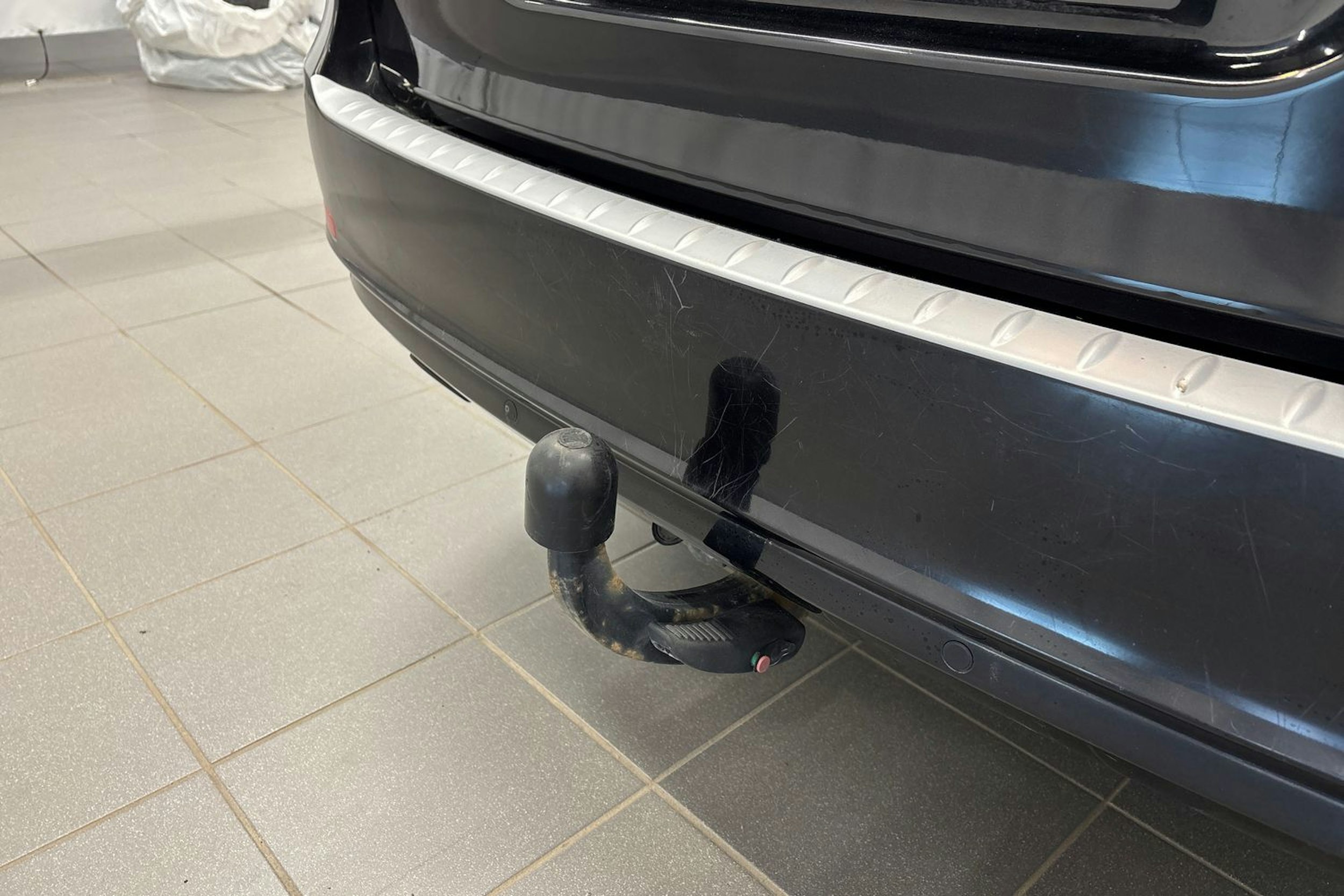 musta Skoda Superb 2011 kuva 16.