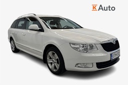 valkoinen Skoda Superb 2012 kuva 1.