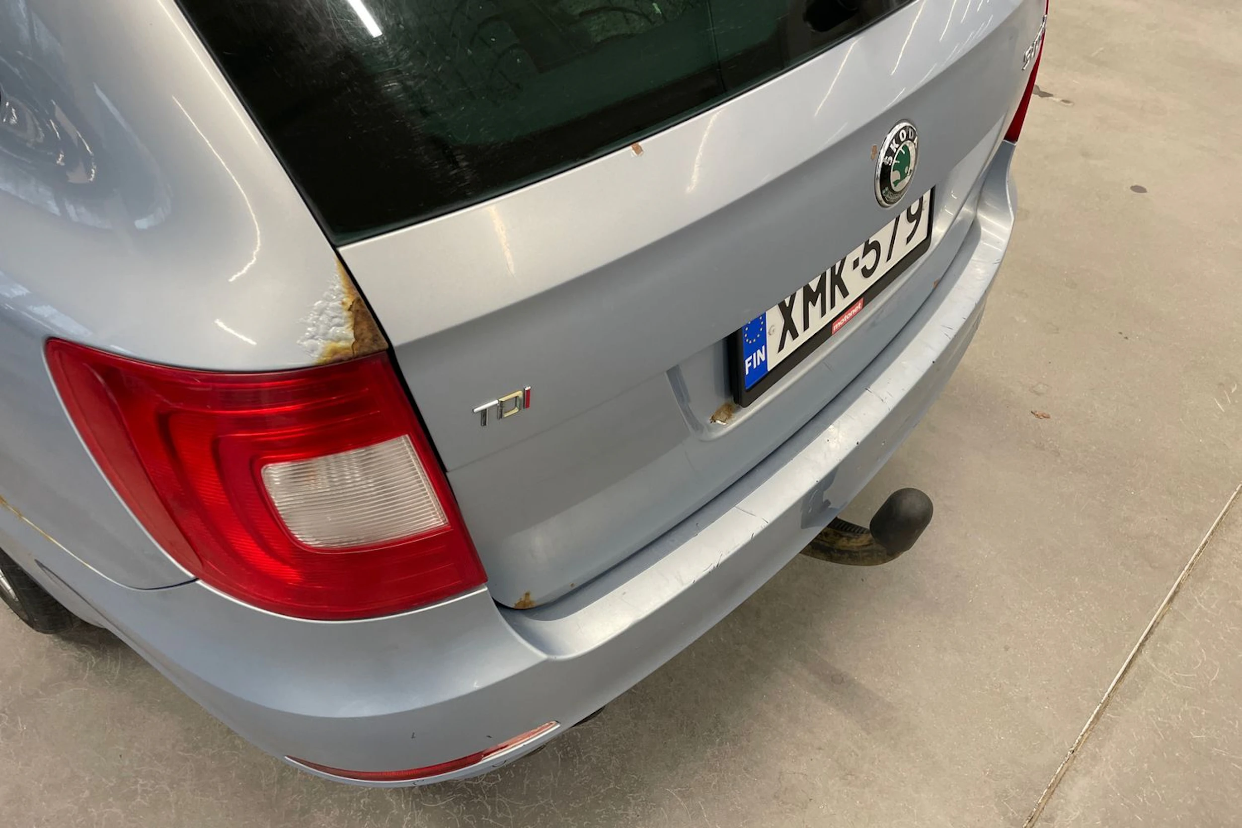 Sininen Skoda Superb 2012 kuva 17.
