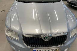 Sininen Skoda Superb 2012 kuva 19.