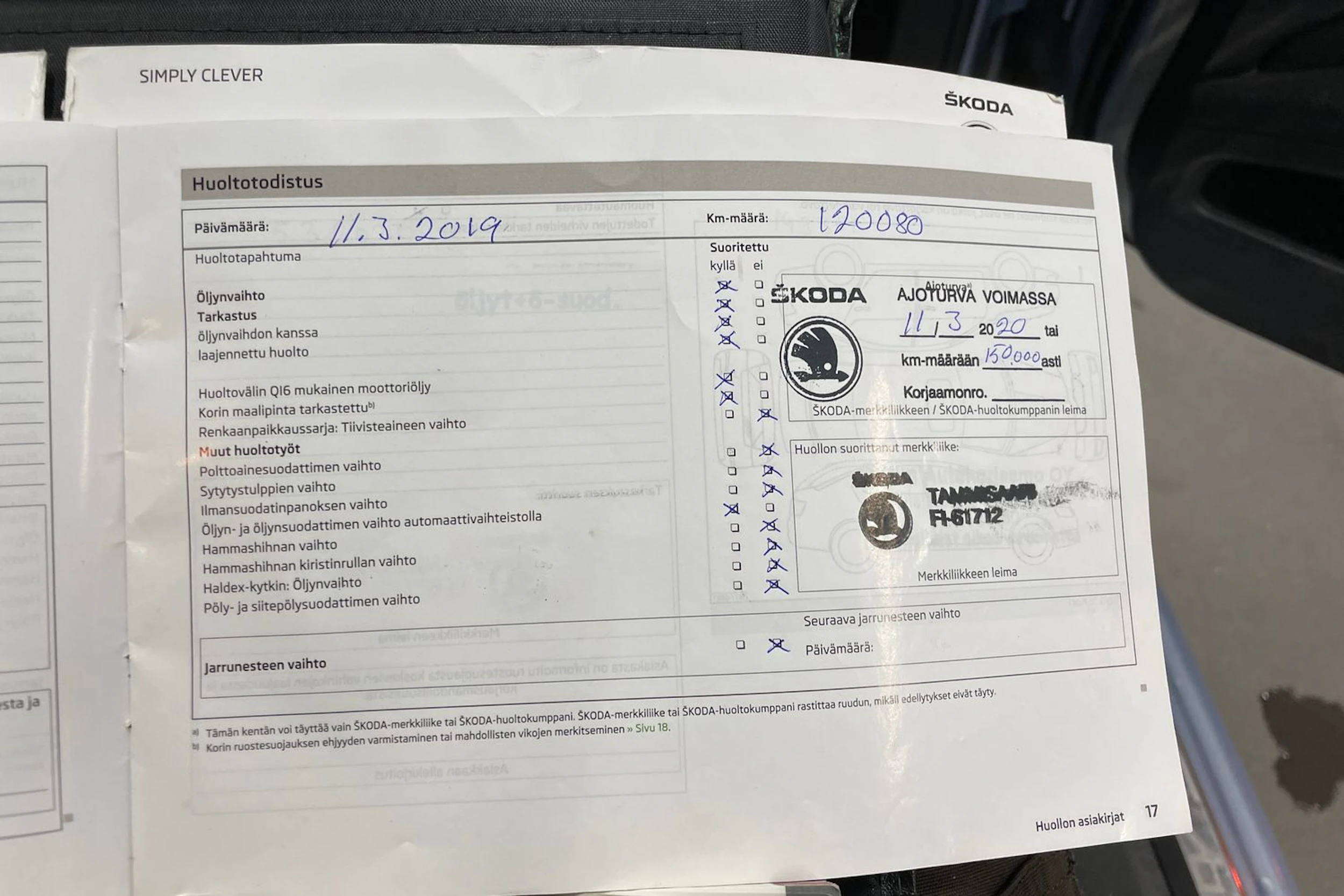 Sininen Skoda Superb 2012 kuva 24.