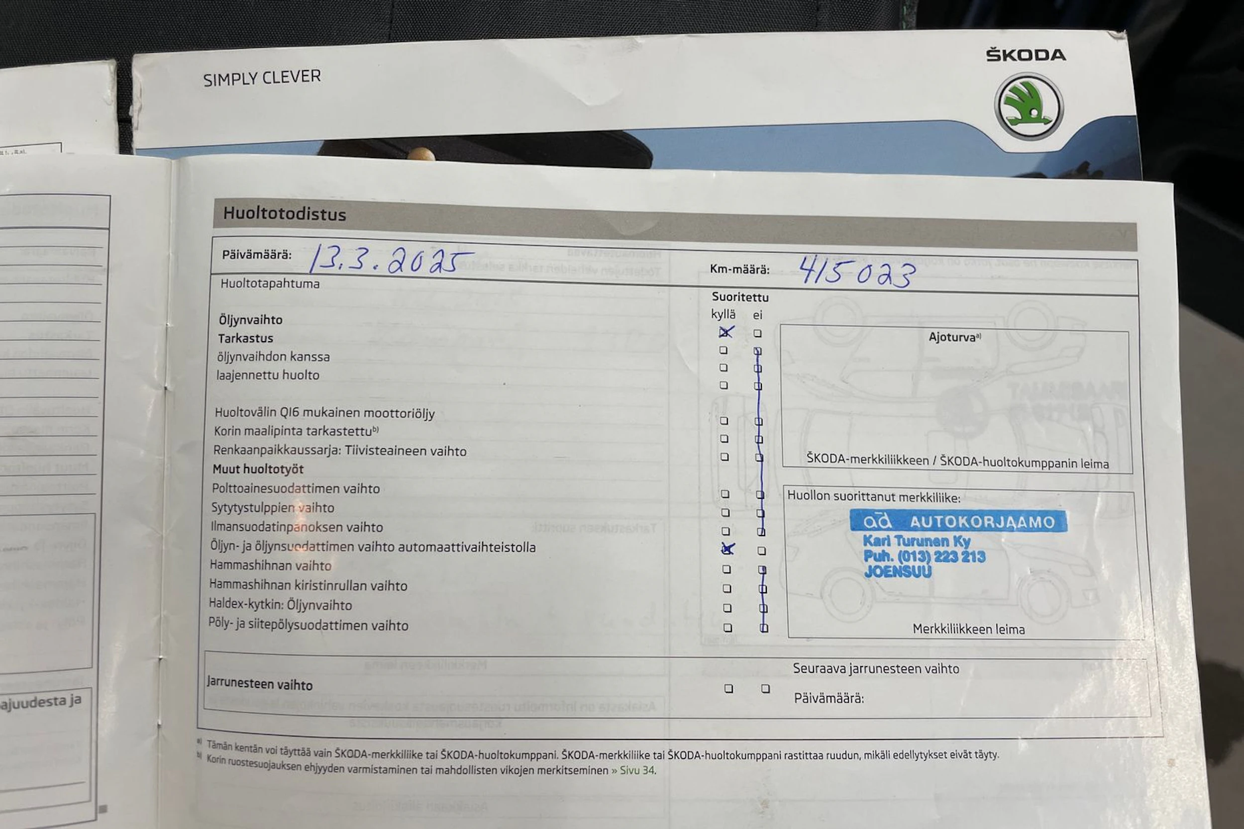 Sininen Skoda Superb 2012 kuva 32.