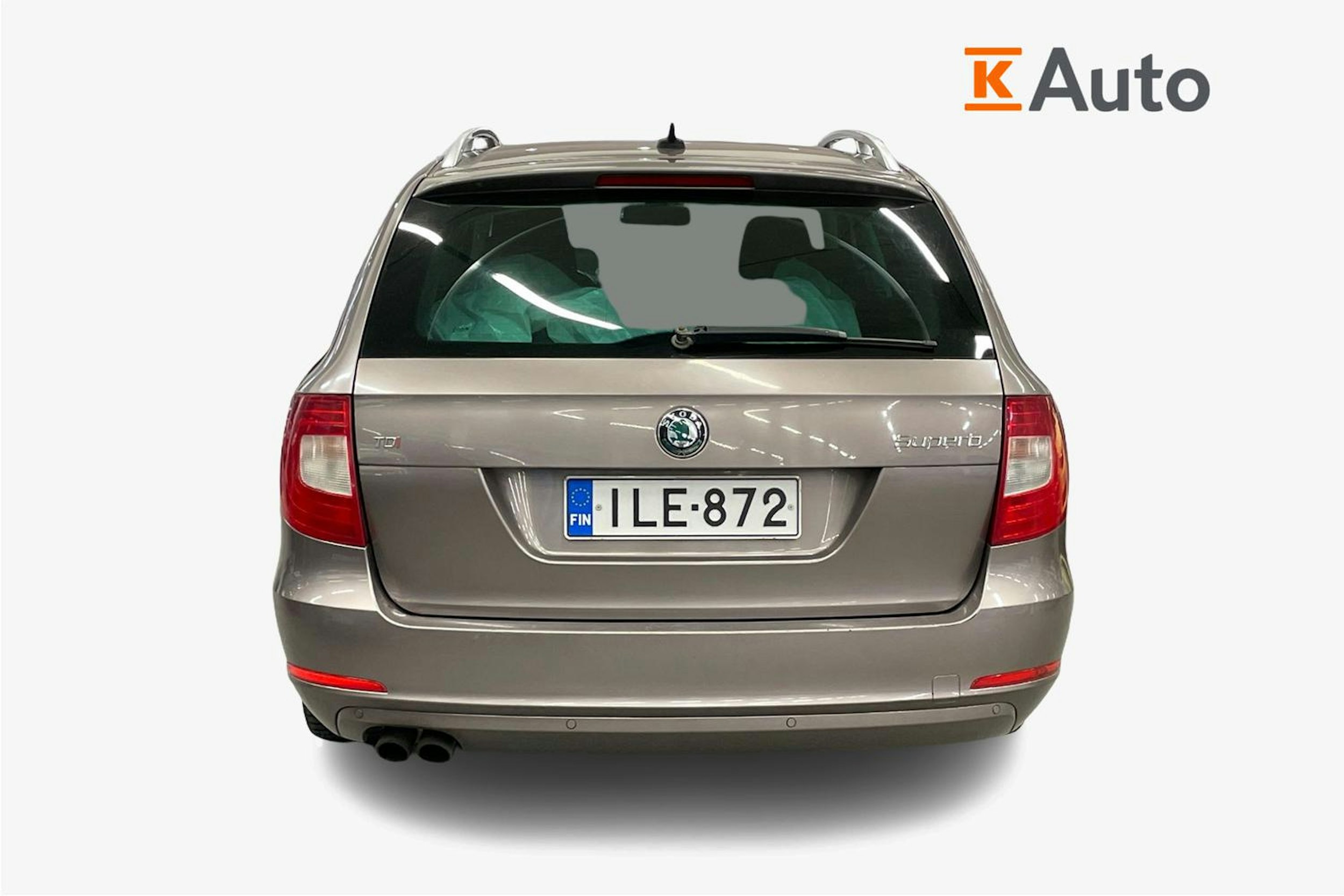 Ruskea (beige) Skoda Superb 2013 kuva 3.