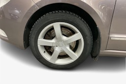 Ruskea (beige) Skoda Superb 2013 kuva 9.