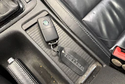 hopea Skoda Superb 2013 kuva 29.