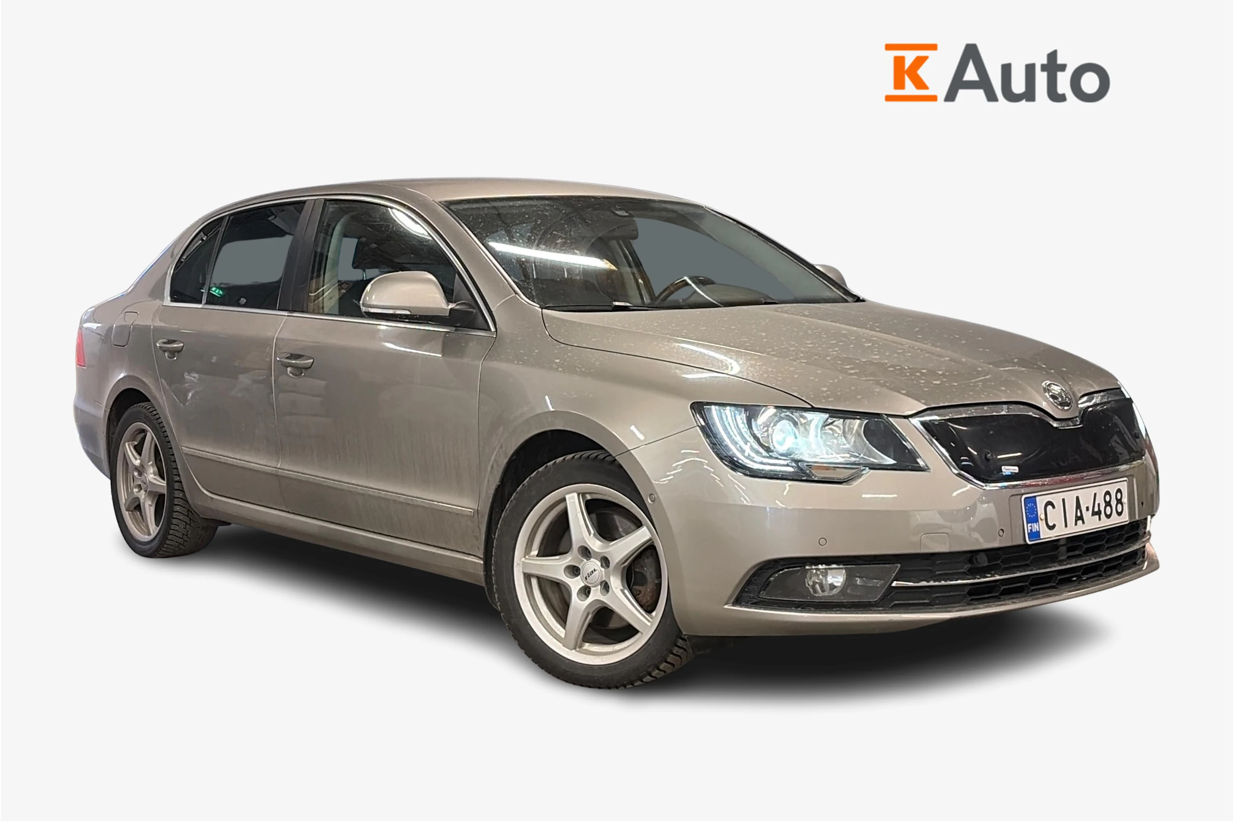 ruskea (beige) Skoda Superb 2014 kuva 1.