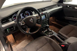ruskea (beige) Skoda Superb 2014 kuva 3.