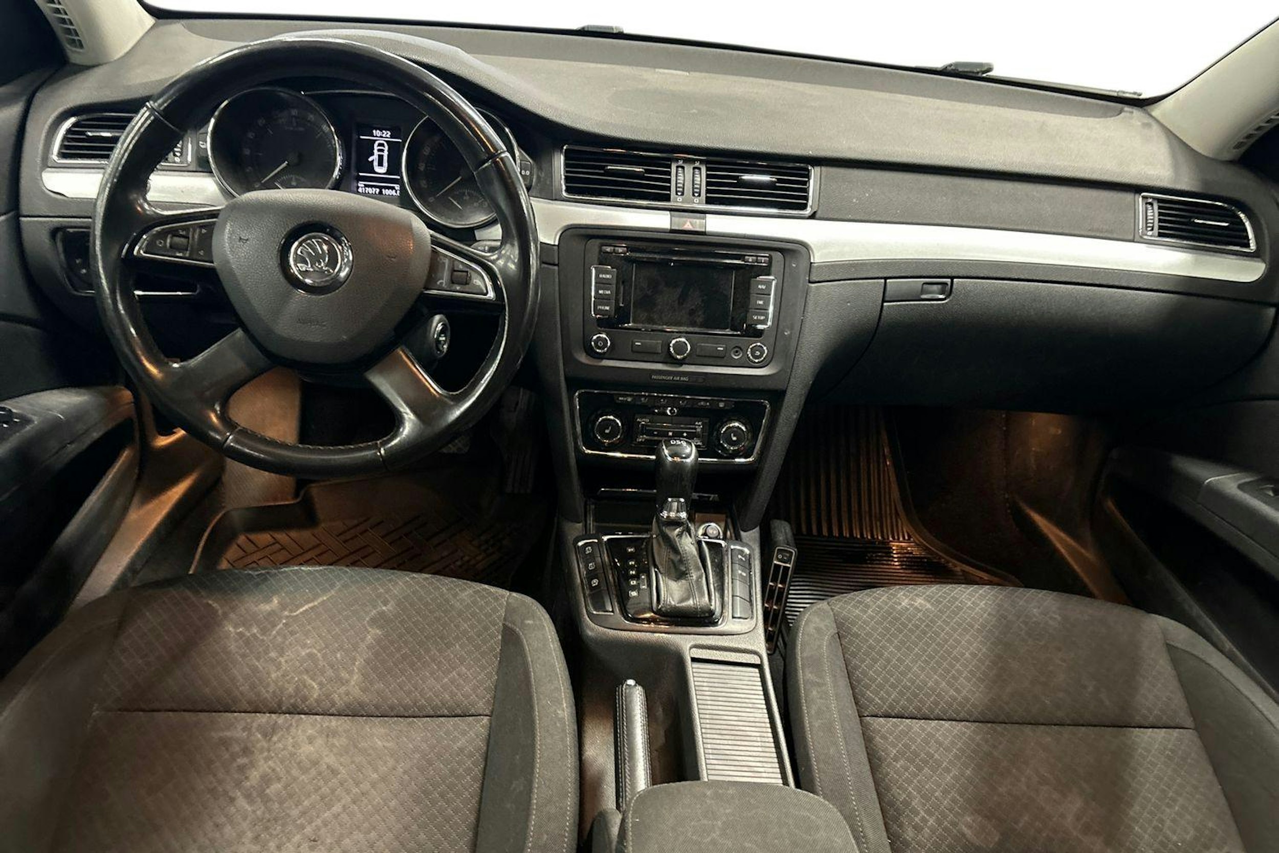 hopea Skoda Superb 2014 kuva 7.