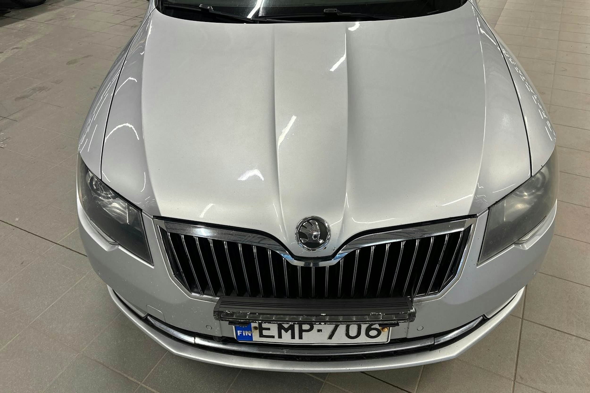 hopea Skoda Superb 2014 kuva 15.