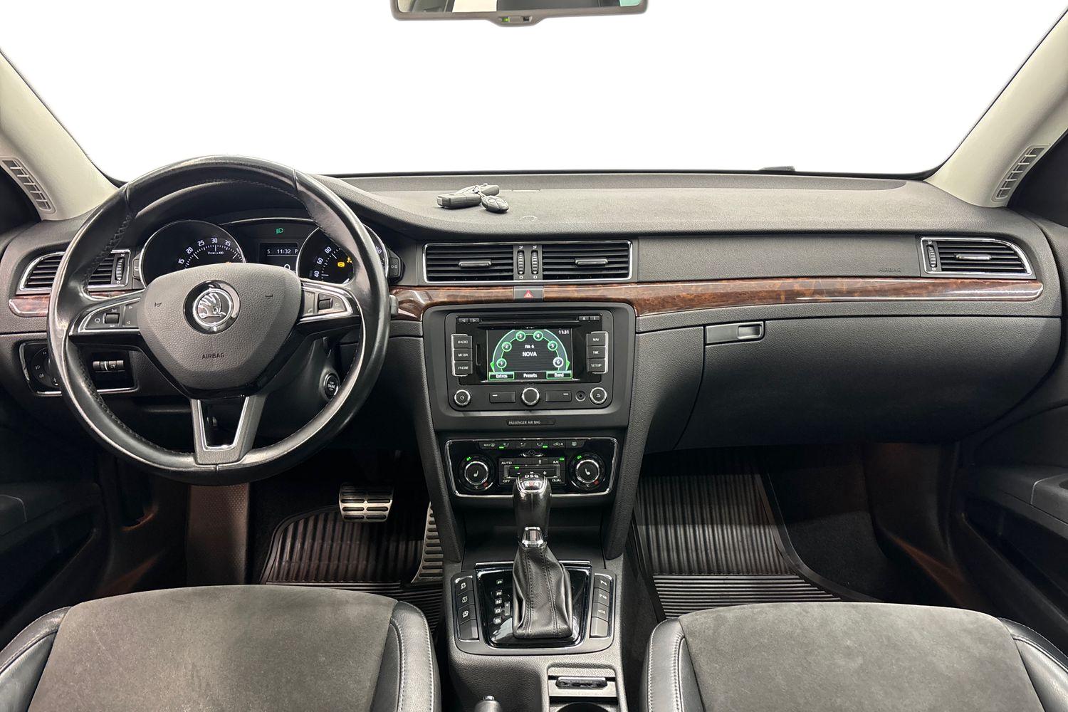 Skoda Superb 2014, kuva 7/42