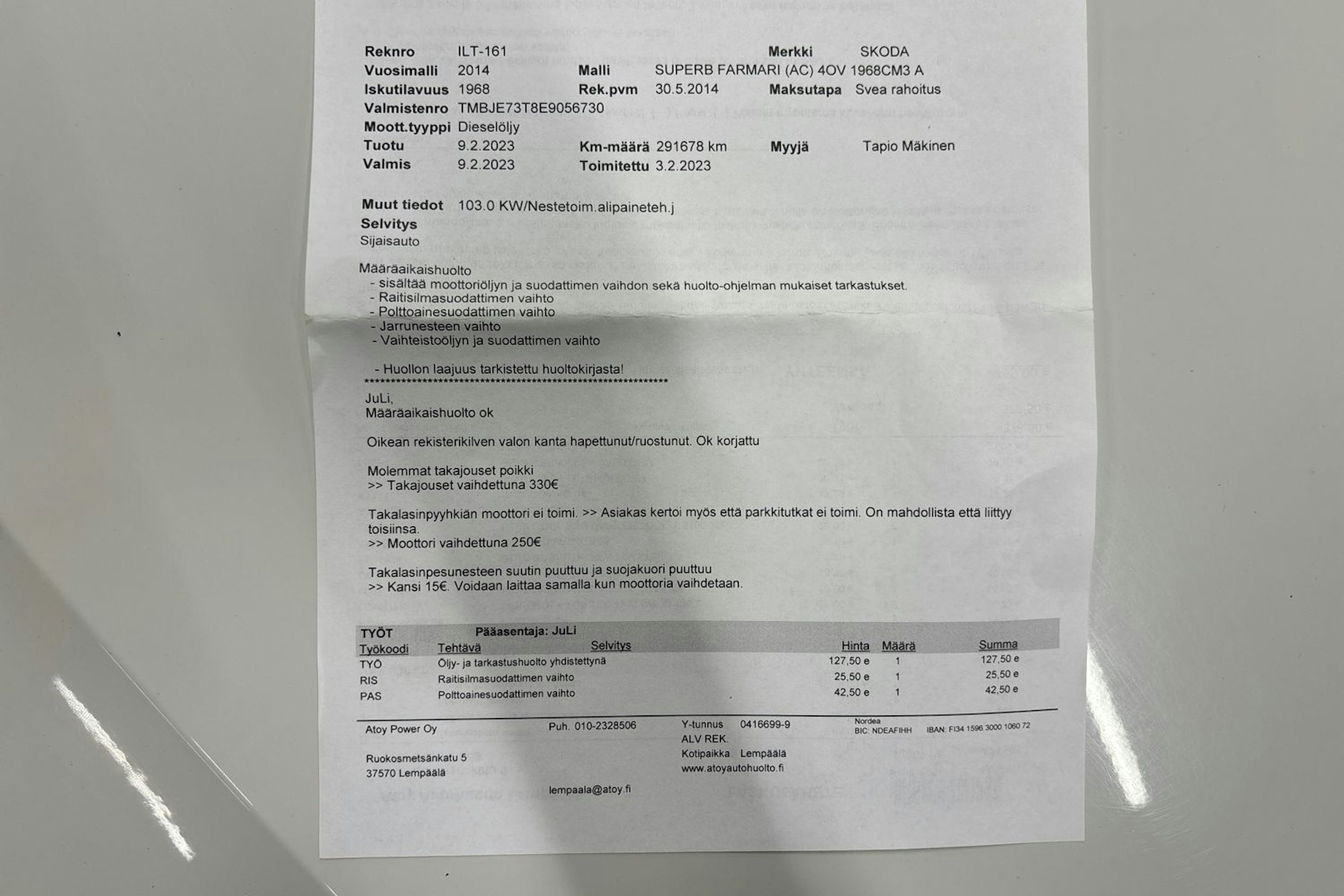 valkoinen Skoda Superb 2014 kuva 21.