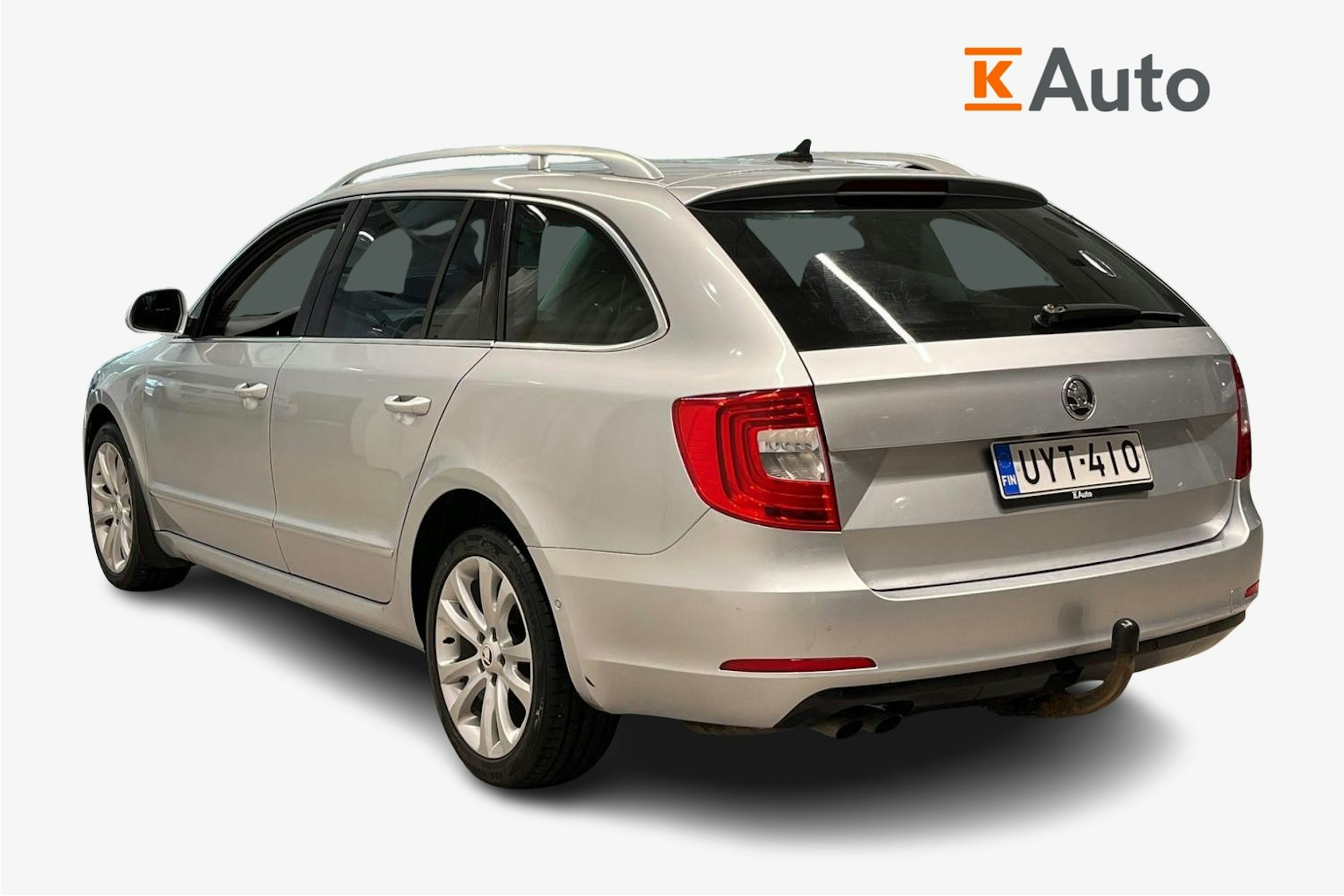 Hopea Skoda Superb 2014 kuva 2.