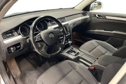 Hopea Skoda Superb 2014 kuva 7.