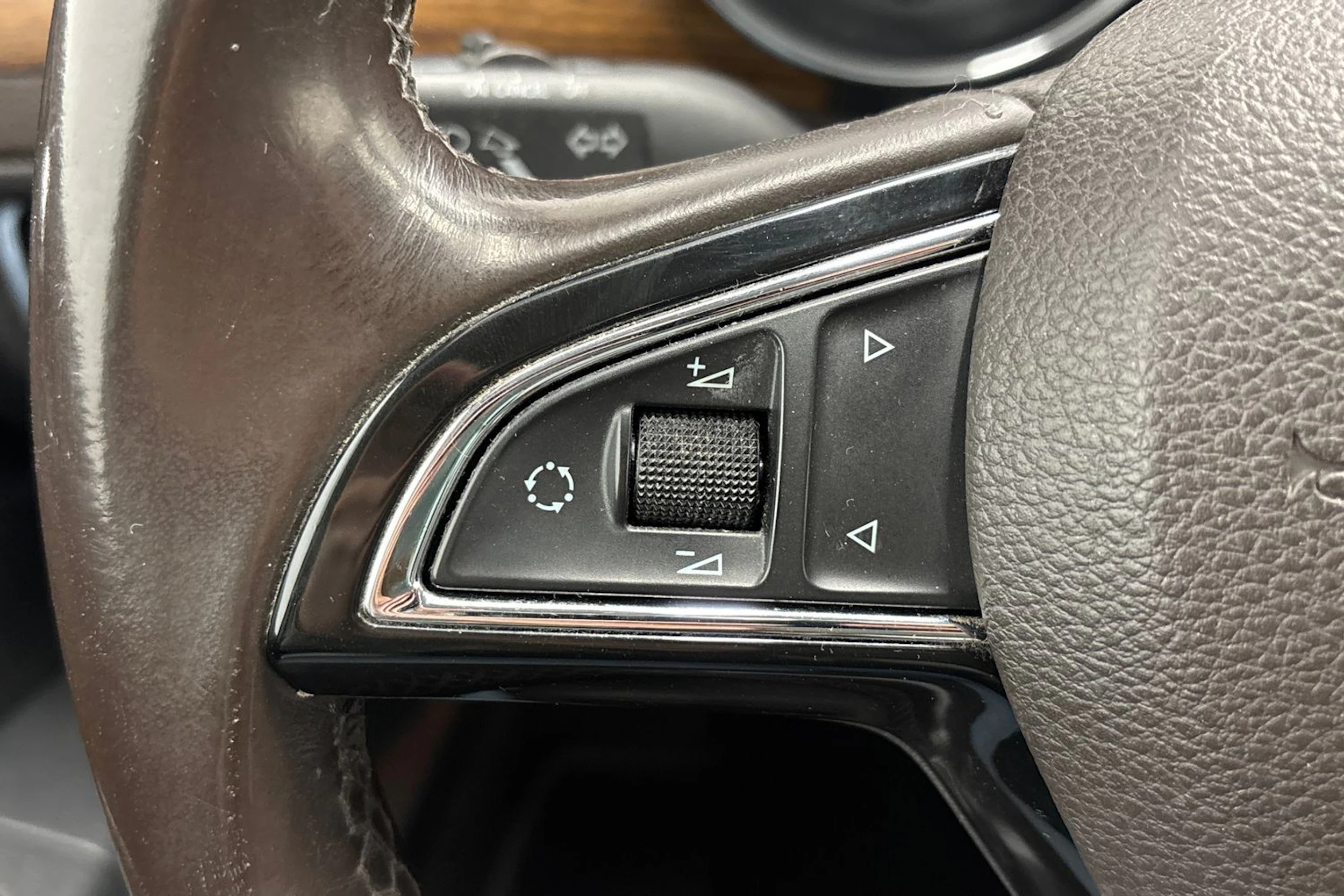 hopea Skoda Superb 2014 kuva 20.