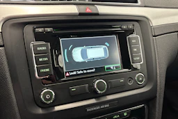 valkoinen Skoda Superb 2015 kuva 19.