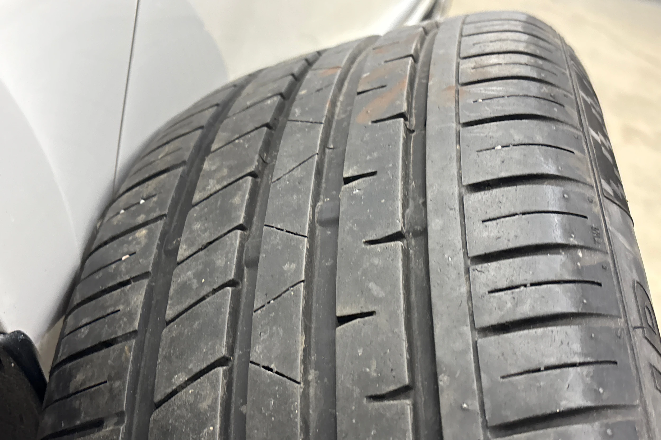 valkoinen Skoda Superb 2015 kuva 28.