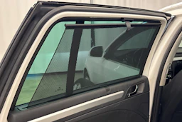 valkoinen Skoda Superb 2015 kuva 29.