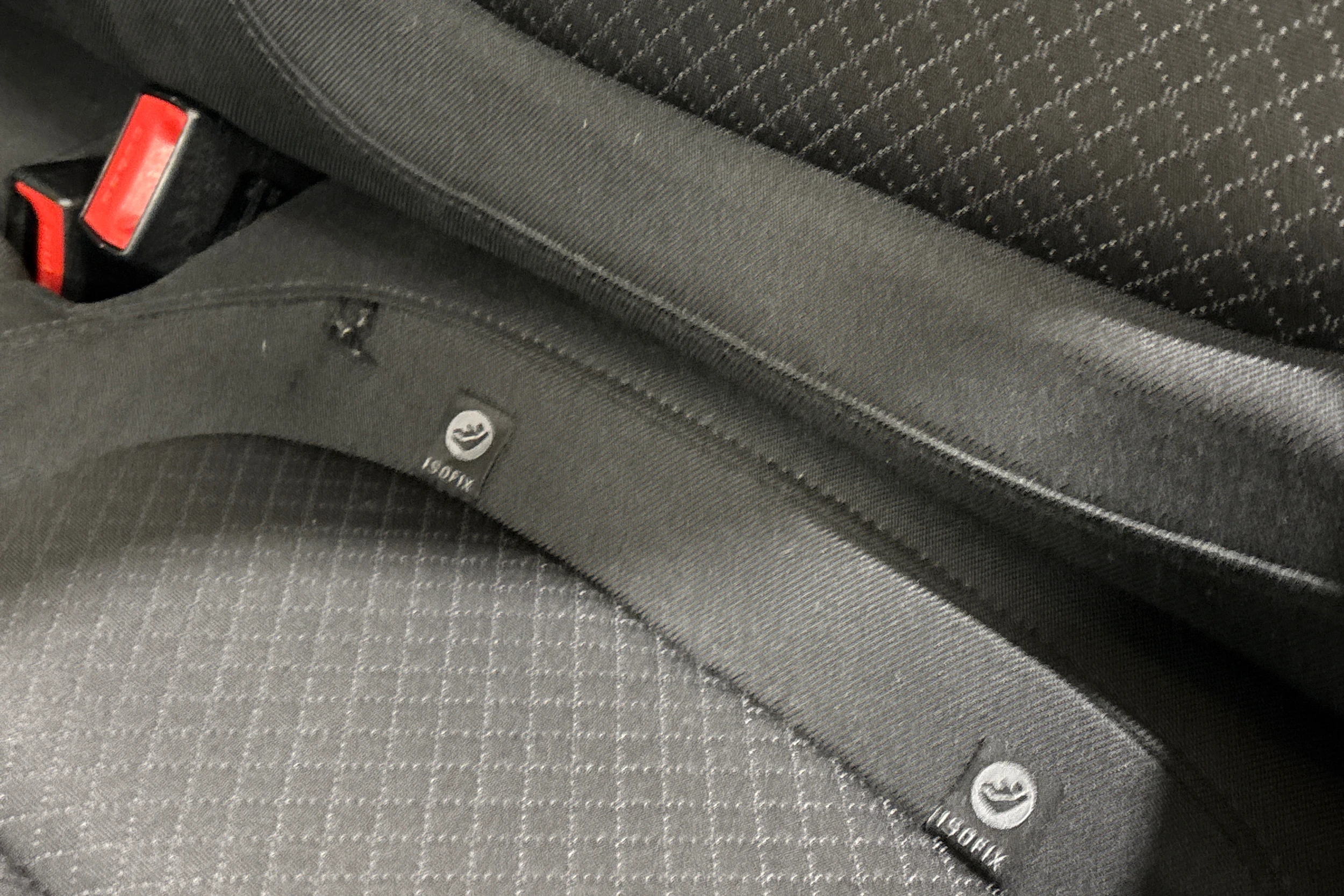 valkoinen Skoda Superb 2015 kuva 31.