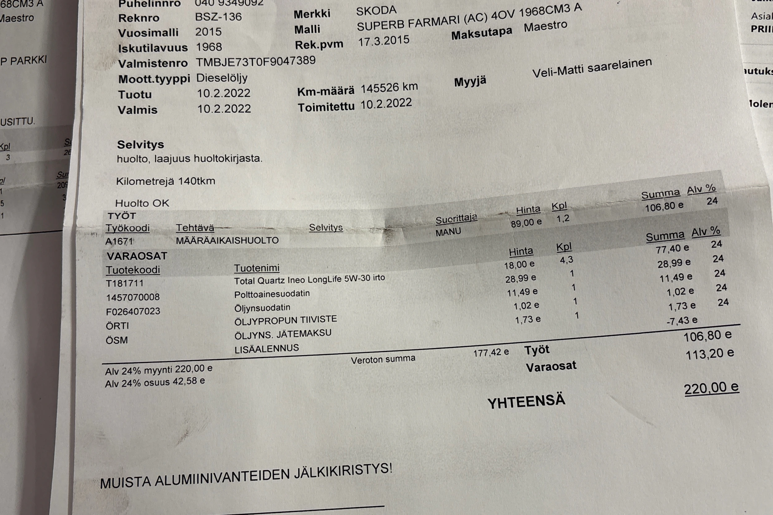 valkoinen Skoda Superb 2015 kuva 40.