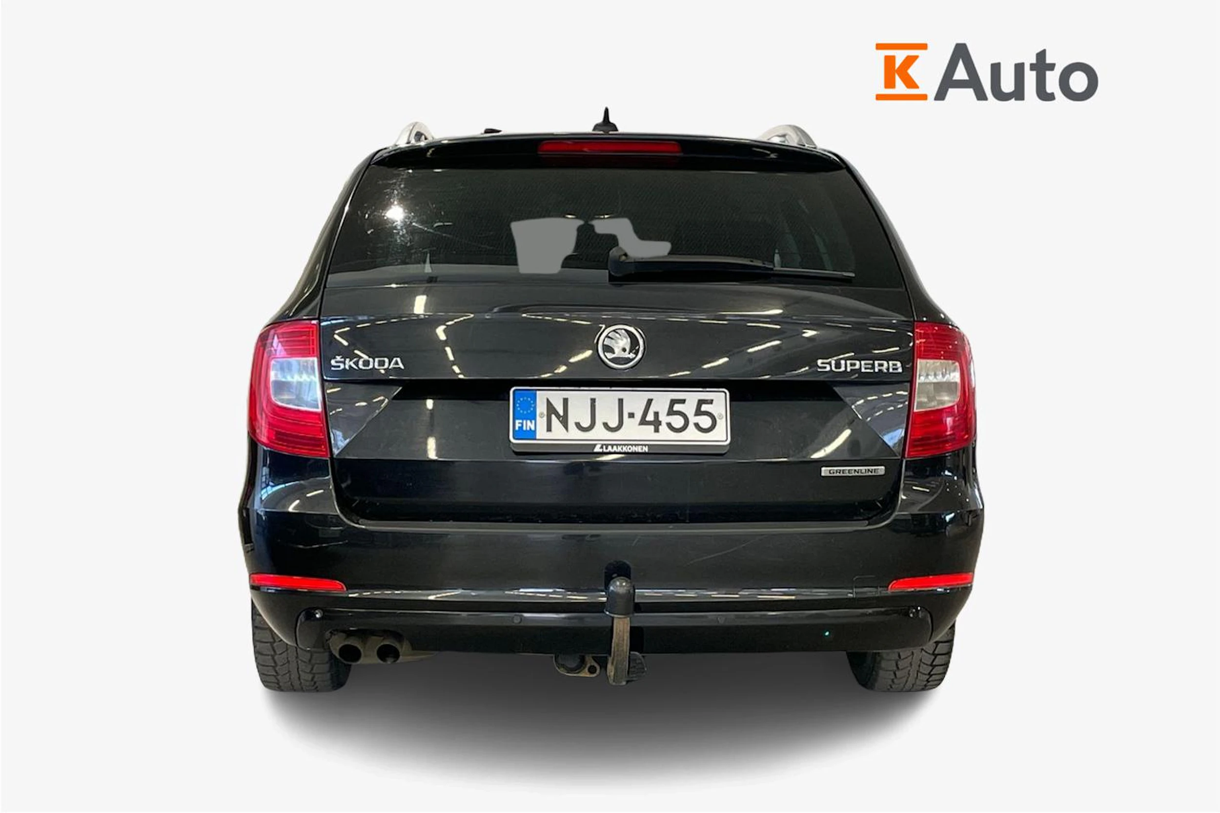 Musta Skoda Superb 2015 kuva 3.