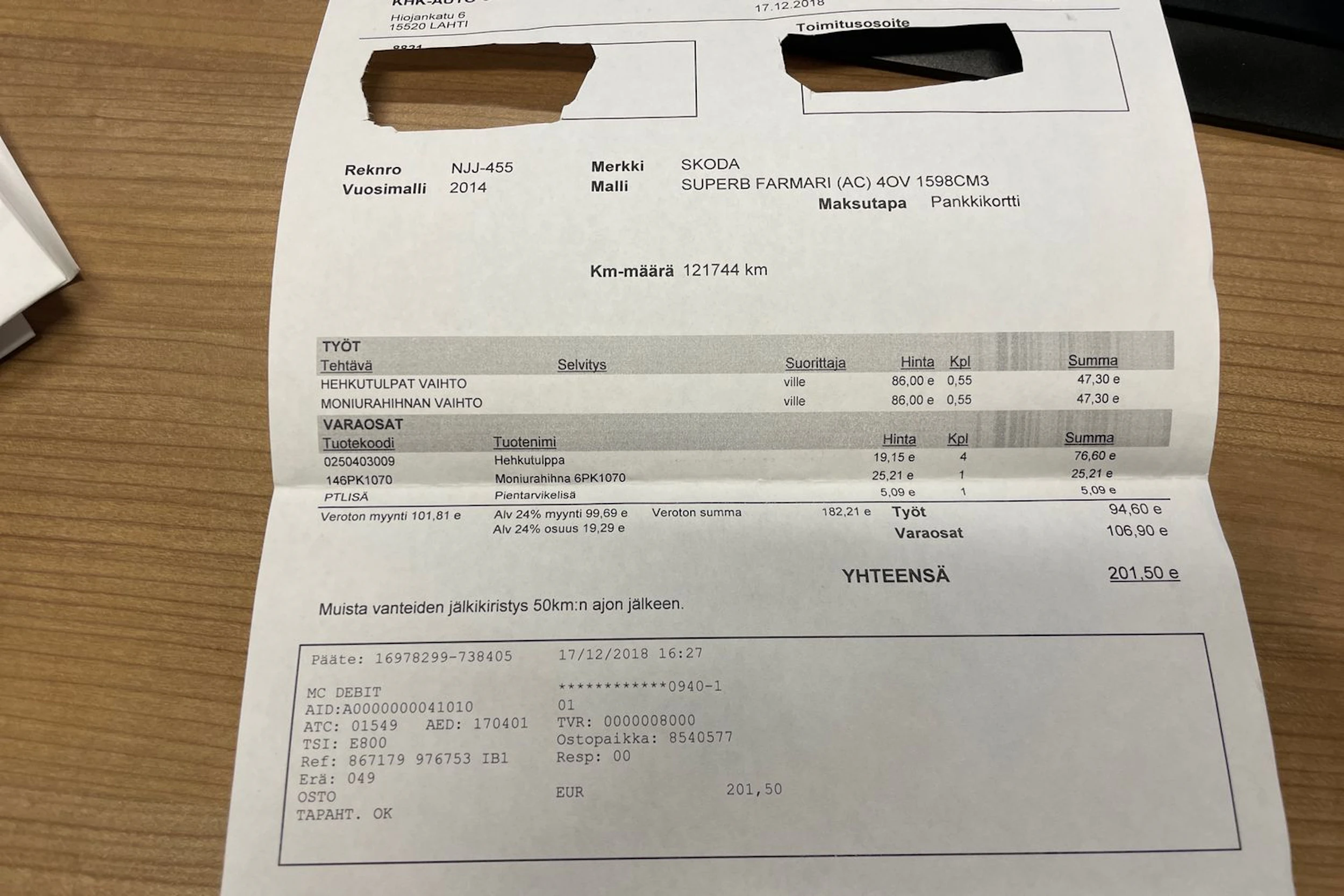 Musta Skoda Superb 2015 kuva 16.