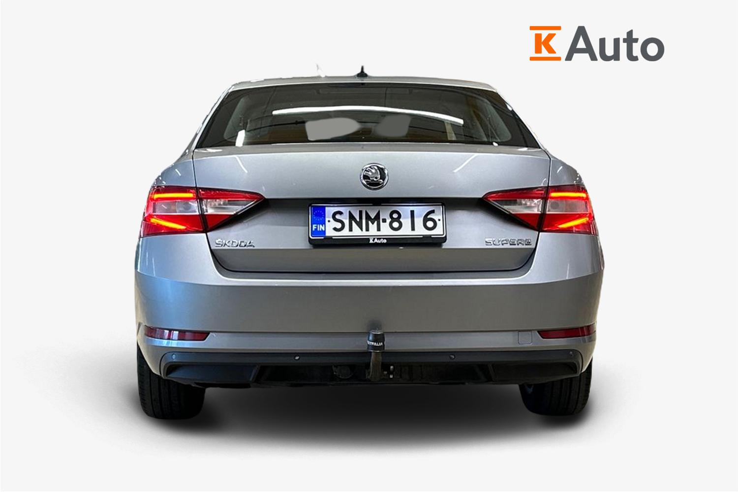 Skoda Superb 2015, kuva 3/25