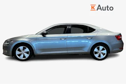 harmaa Skoda Superb 2015 kuva 5.