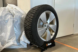 harmaa Skoda Superb 2015 kuva 10.