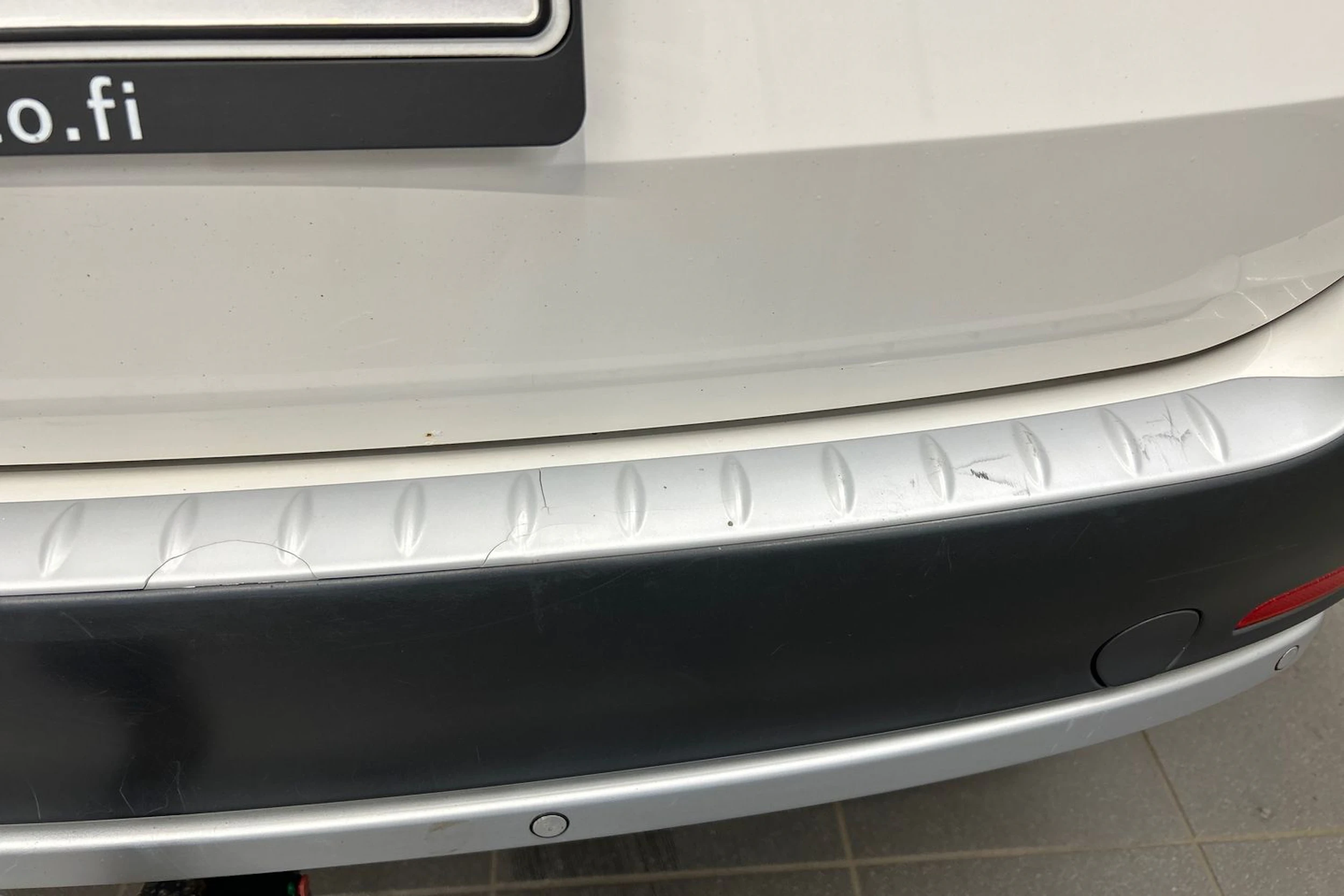 valkoinen Skoda Superb 2015 kuva 35.