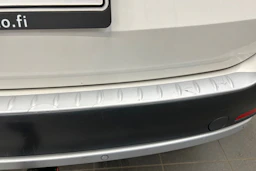 valkoinen Skoda Superb 2015 kuva 35.