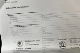 valkoinen Skoda Superb 2015 kuva 44.
