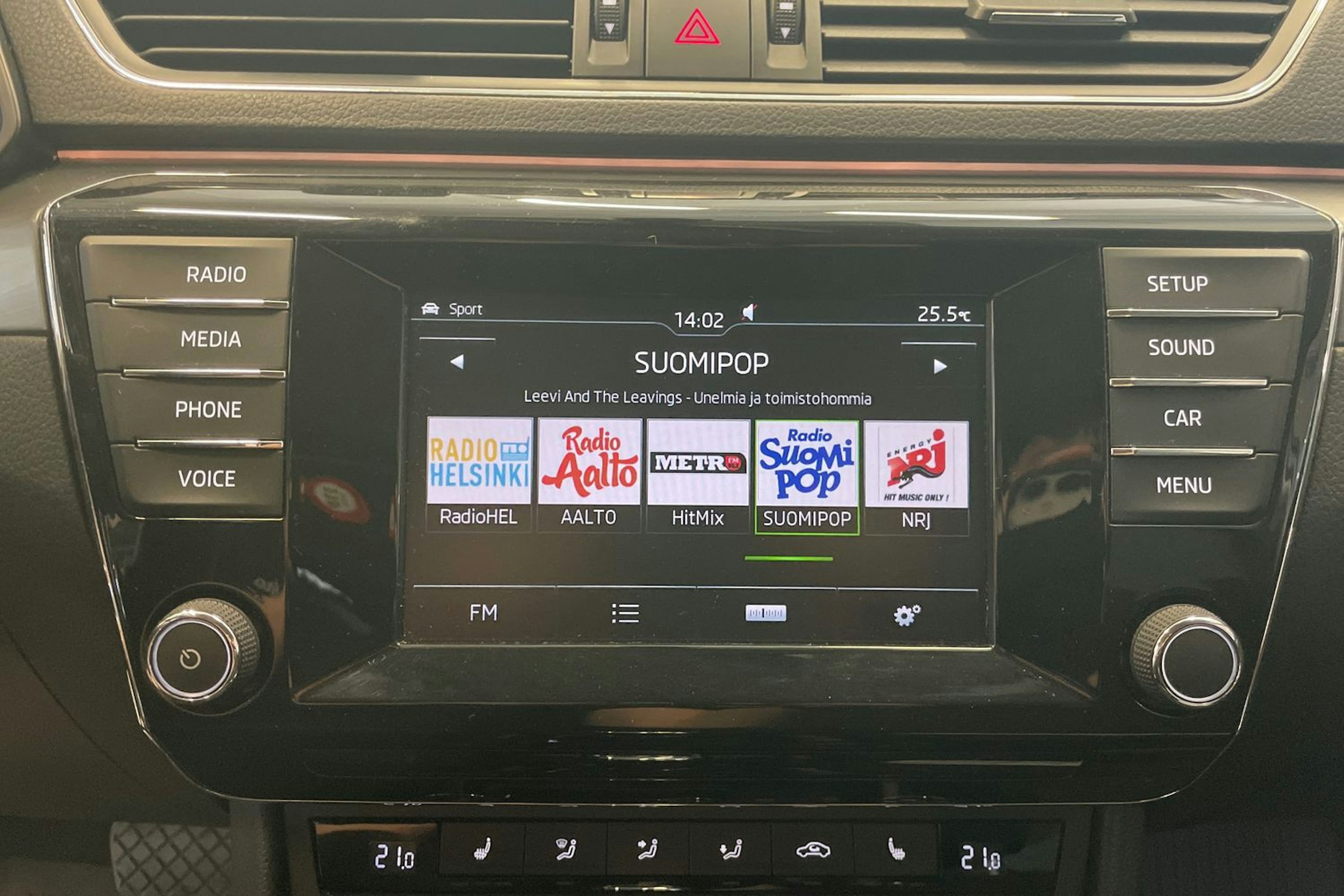 met. hopea Skoda Superb 2016 kuva 19.