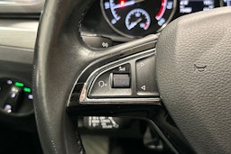 ruskea (beige) Skoda Superb 2016 kuva 15.