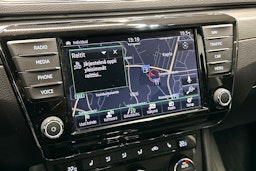 ruskea (beige) Skoda Superb 2016 kuva 20.