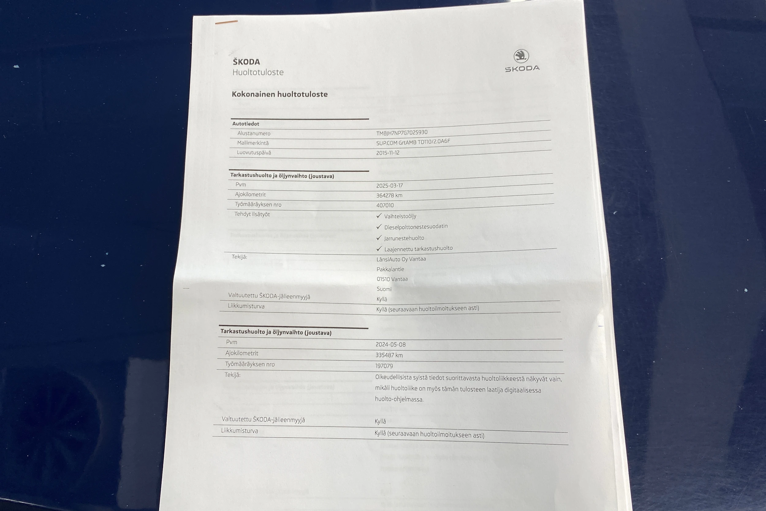 sininen Skoda Superb 2016 kuva 29.