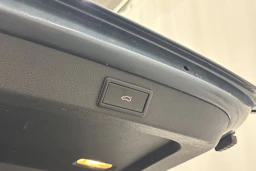 harmaa Skoda Superb 2016 kuva 18.