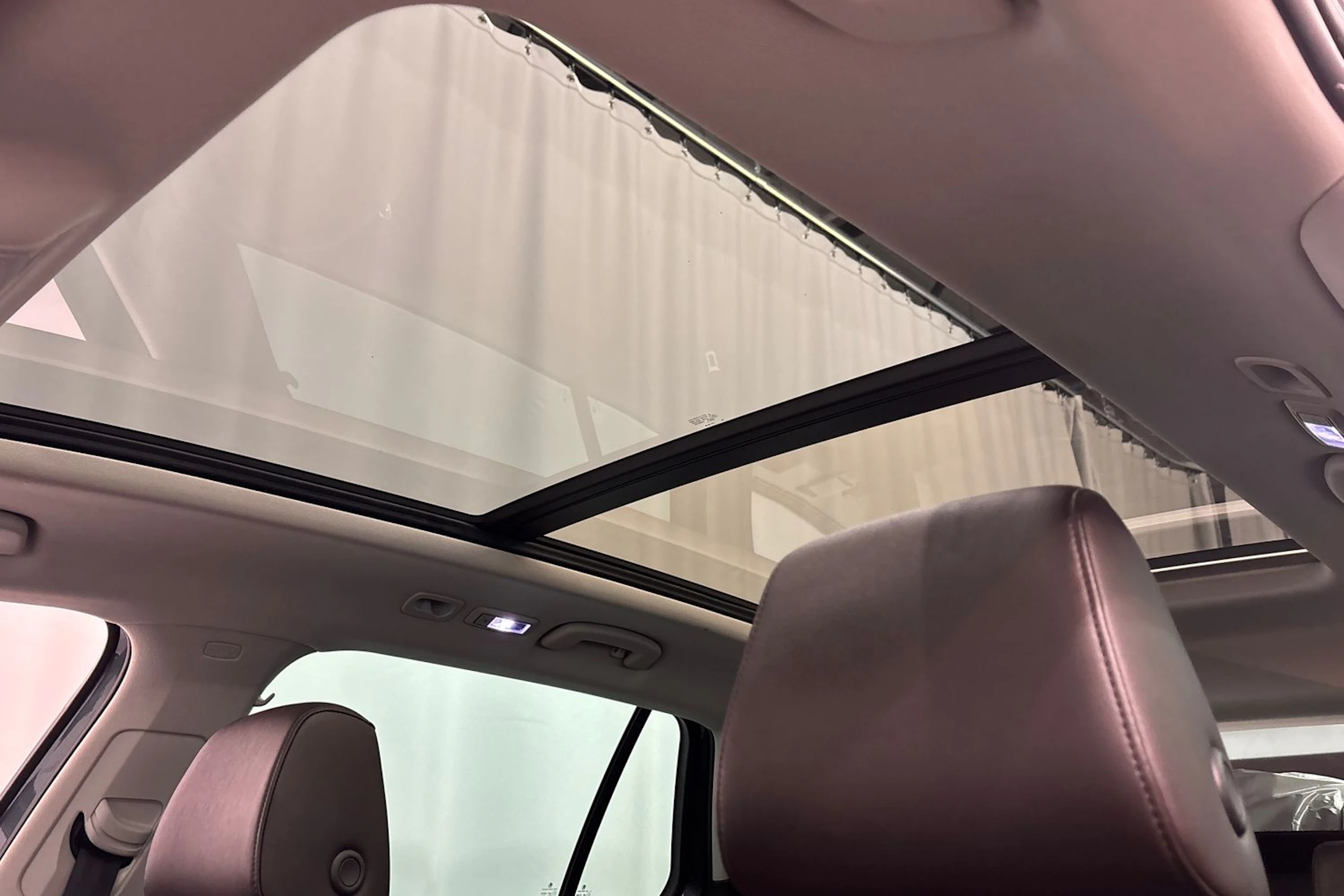 harmaa Skoda Superb 2016 kuva 20.