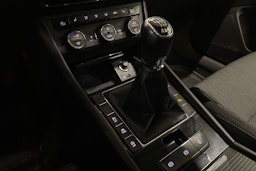 harmaa Skoda Superb 2016 kuva 19.