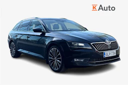 musta Skoda Superb 2016 kuva 1.