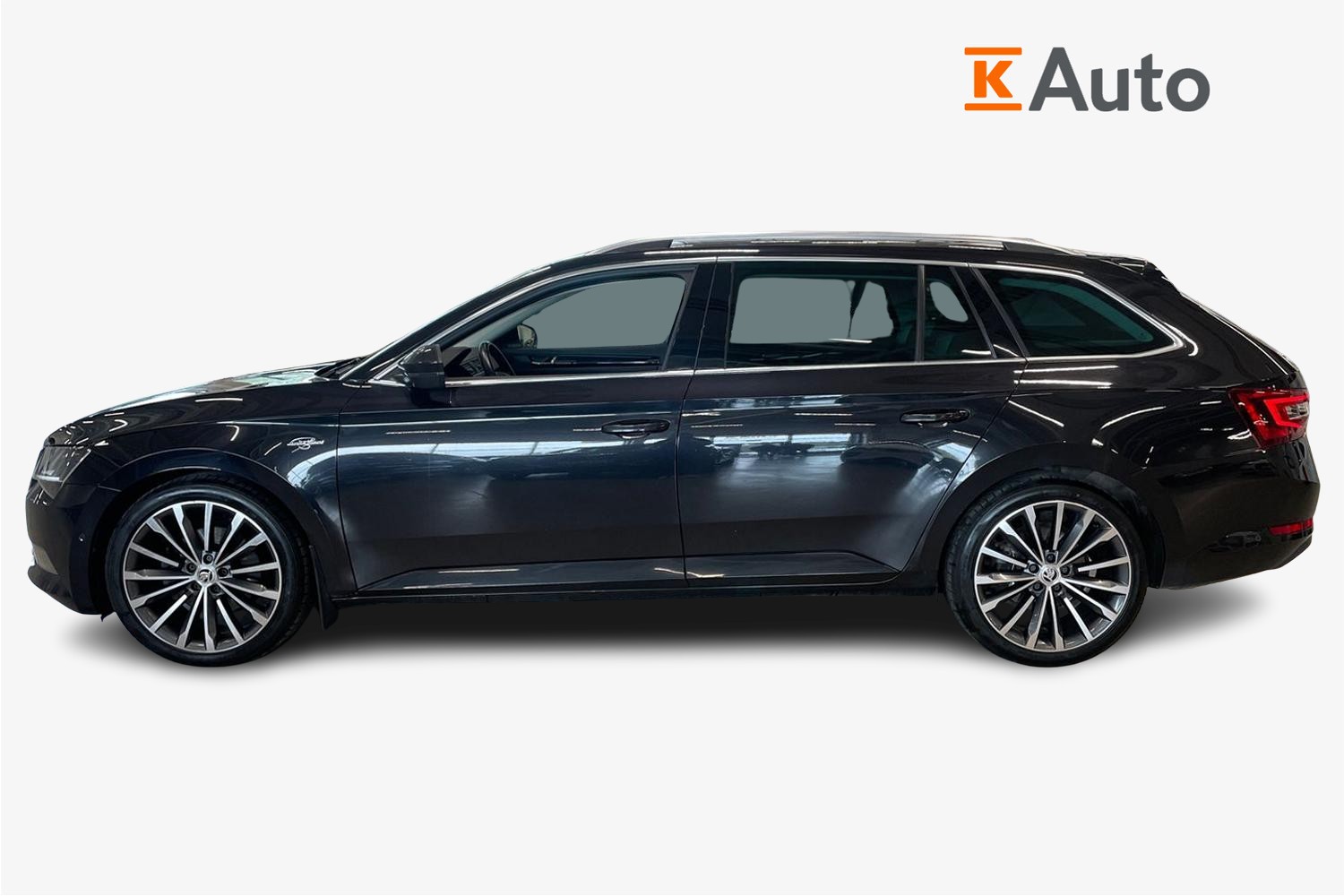 Skoda Superb 2016, kuva 5/38