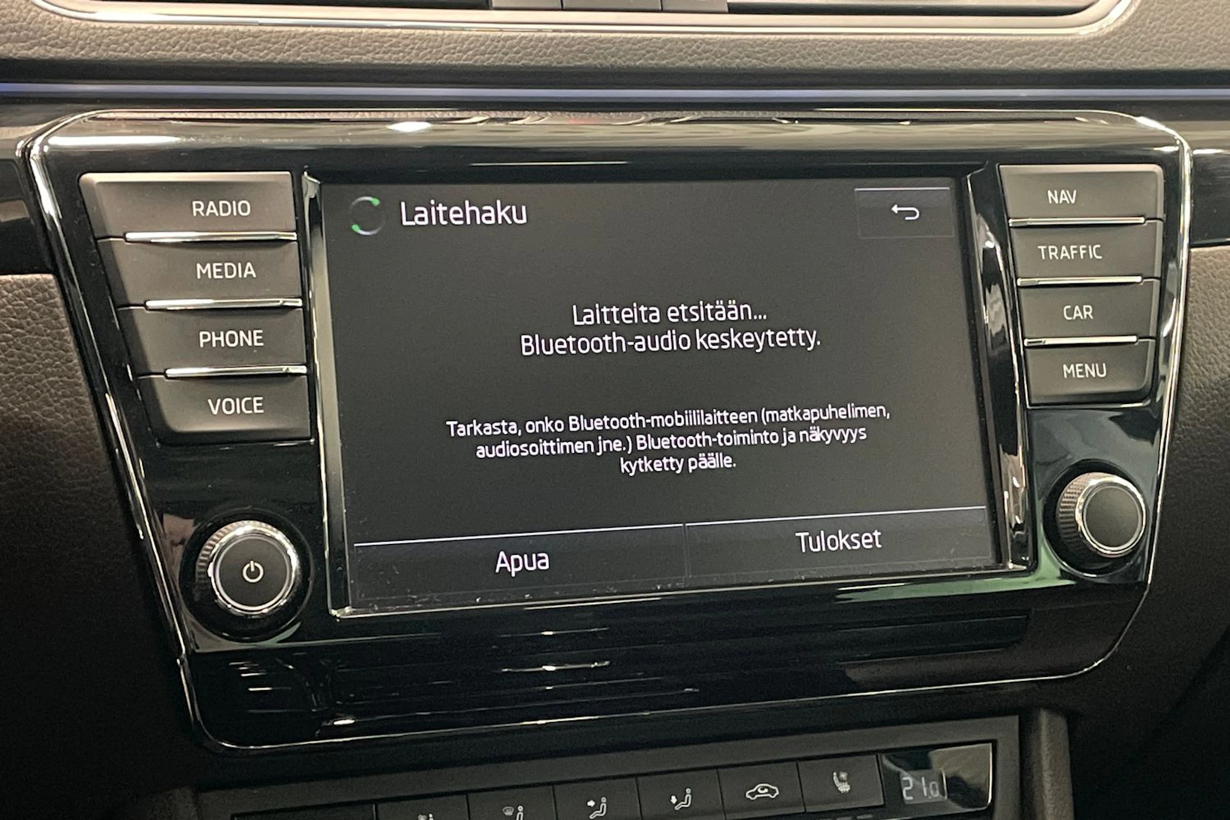 musta Skoda Superb 2016 kuva 26.