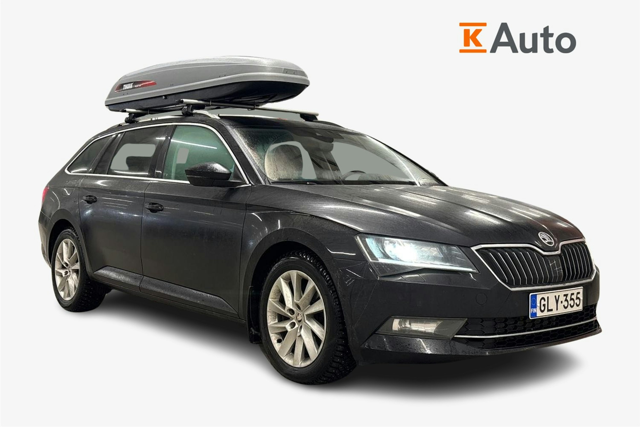 musta Skoda Superb 2016 kuva 1.