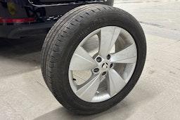 musta Skoda Superb 2016 kuva 14.