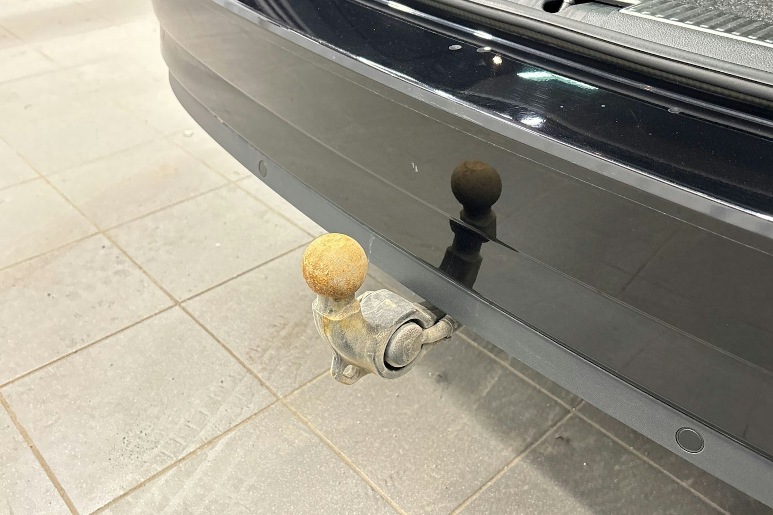 musta Skoda Superb 2016 kuva 17.