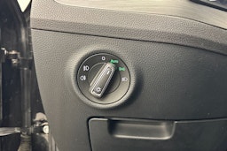 musta Skoda Superb 2016 kuva 23.